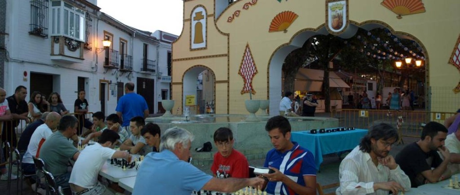 Torneo_partidas_rxpidas_ajedrez_verano_Constantina_2014_x9x.JPG
